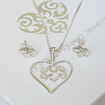 Infinity Knot Heart Set